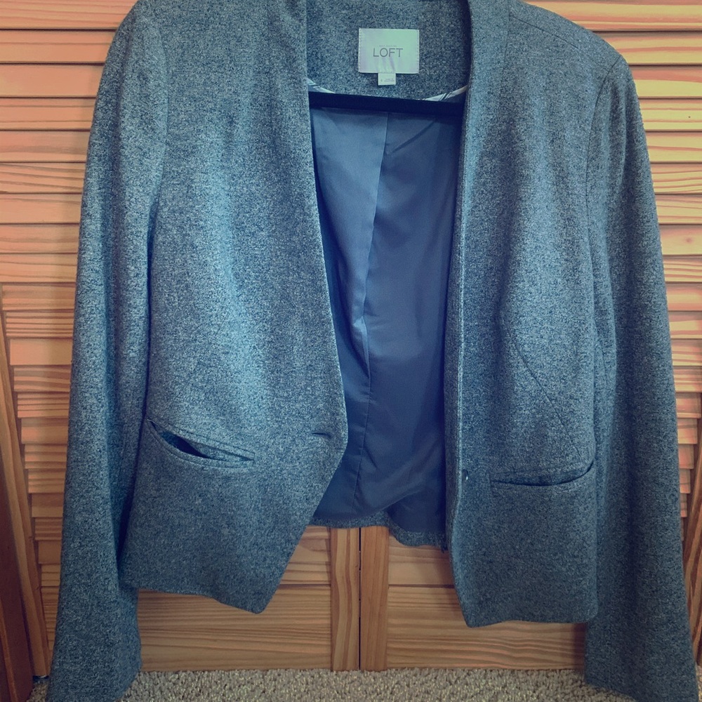 Ann Taylor Loft blazer. Never worn! Comfortable